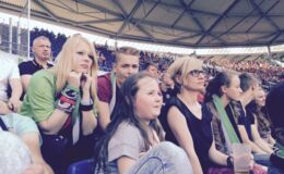 Spielbesuch 96-Leverkusen | Flüchtlingskinder / Stephansstift